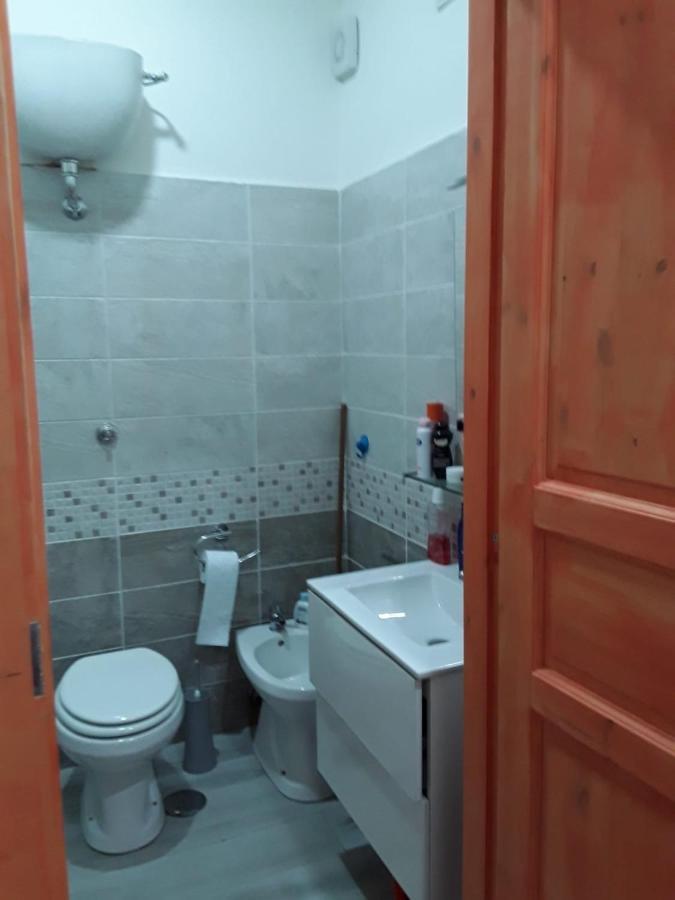 Casa Miriam Apartment Mondragone Bagian luar foto