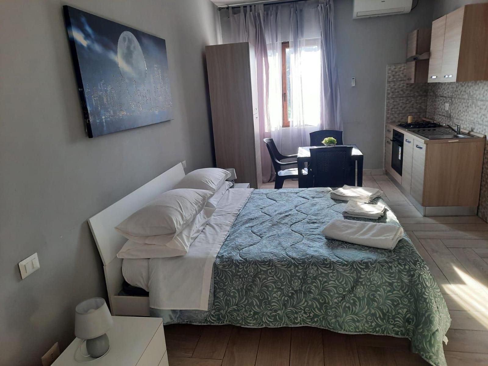 Casa Miriam Apartment Mondragone Bagian luar foto